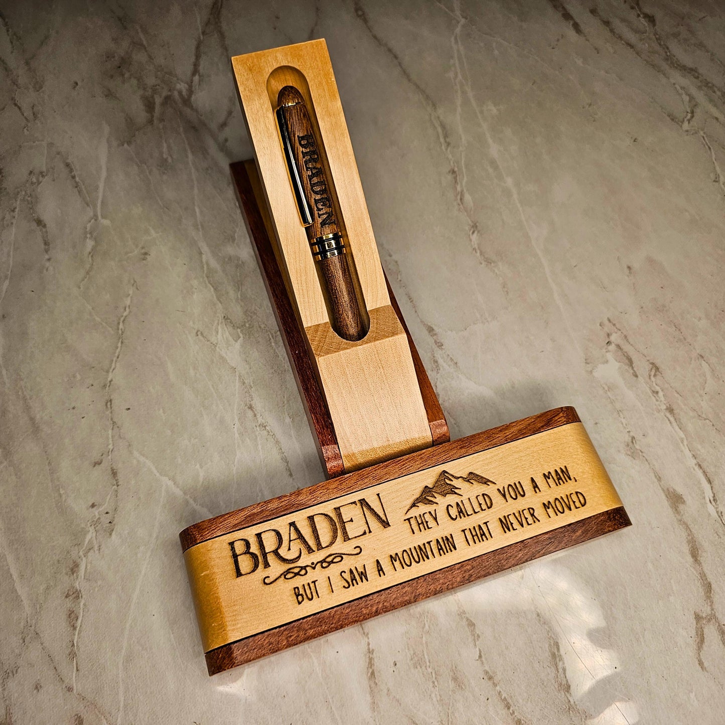 Personalized Wood Pen, Monogrammed Pen Set, Engraved Pen Holder, Dad Gift, Father’s Day Gift, Gifts for him, Boss Gift, Graduation Gift