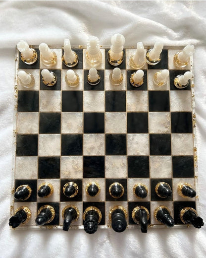 Resin Chessboard Set, Personalized Chess Pieces, Handmade Gift for Him, Father's Day Gift, Husband Present, Unique Strategy Game, Game Board