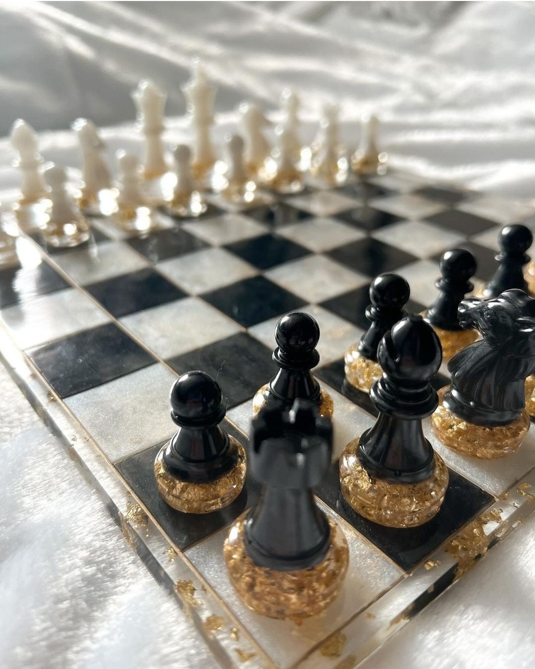 Resin Chessboard Set, Personalized Chess Pieces, Handmade Gift for Him, Father's Day Gift, Husband Present, Unique Strategy Game, Game Board