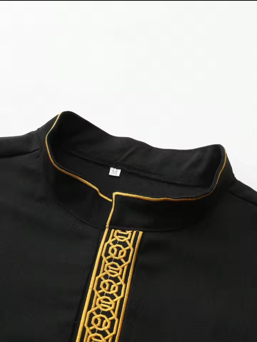 Luxury Embroidered Men’s Thobe – Muslim Kaftan Robe | Arabic Galabiya Jubba | Eid Outfit | Islamic Wear for Men