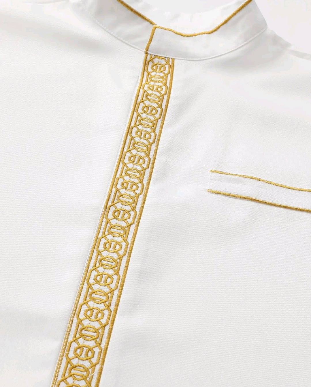 Luxury Embroidered Men’s Thobe – Muslim Kaftan Robe | Arabic Galabiya Jubba | Eid Outfit | Islamic Wear for Men